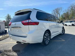 2018 Toyota Sienna XLE with VIN 5TDDZ3DCXJS208107, listed as a Copart auction lot 54538135 with 173,741 mi miles and Clean title. Bid and sale history available at DreamBid. Image 3.