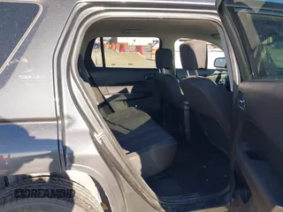 2017 GMC Terrain SLE with VIN 2GKFLSEK9H6241506, listed as a IAAI auction lot 41371435 with 104,677 mi miles and . Bid and sale history available at carsss.com. Image 8.