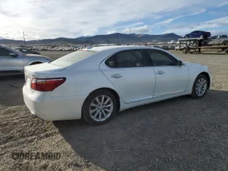 2010 Lexus LS 460 L with VIN JTHDL5EF4A5001156, listed as a Copart auction lot 82162473 with 100,322 mi miles and Salvage title. Bid and sale history available at DreamBid. Image 3.