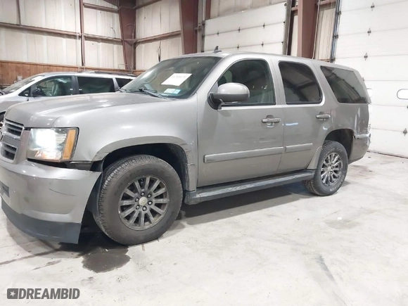 2008 Chevrolet Tahoe Hybrid with VIN 1GNFK13548R240524, listed as a IAAI auction lot 41749171 with 178,115 mi miles. Bid and sale history available at carsss.com. Image 6.