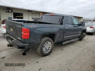 2017 Chevrolet Silverado 3500HD High Country with VIN 1GC4K1EYXHF234980, listed as a Copart auction lot 43928055 with 705,700 mi miles and Salvage Title. Bid and sale history available at DreamBid. Image 3.