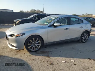 2020 Mazda 3 Preferred Package with VIN 3MZBPADL1LM119074, listed as a Copart auction lot 44076525 with 30,342 mi miles and Salvage Title. Bid and sale history available at carsss.com. Image 1.