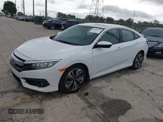 2017 Honda Civic EX-L z VIN 19XFC1F78HE025582, wystawiony jako IAAI lot #42432134 z przebiegiem 144 688 mil mil oraz . Historia ofert i sprzedaży dostępna na DreamBid. Obrazek 17.