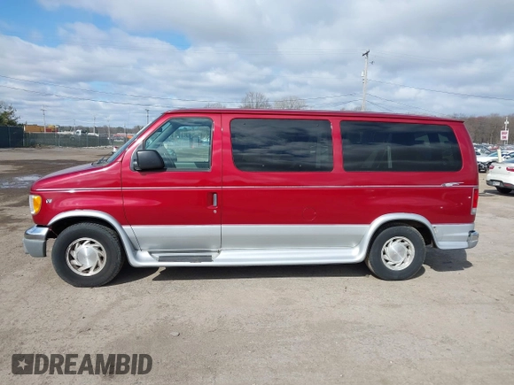 1999 Ford Econoline Passenger XL with VIN 1FMRE11L1XHA05657, listed as a IAAI auction lot 41968923 with 150,868 mi miles and . Bid and sale history available at carsss.com. Image 14.