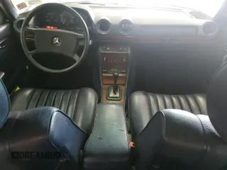 1985 Mercedes-Benz 300 с VIN WDBAB33C7FA271399, выставлен на аукционе Copart как лот 60481895 с пробегом 149 286 миль миль и Чистый • Clean title. История ставок и продаж доступна на DreamBid. Изображение 8.