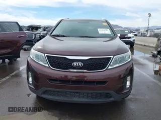 2015 Kia Sorento EX with VIN 5XYKU4A72FG628631, listed as a IAAI auction lot 41802719 with 69,888 mi miles. Bid and sale history available at carsss.com. Image 12.