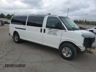 2012 Chevrolet Express Passenger 1LT z VIN 1GAZG1FA7C1125691, wystawiony jako Copart lot #72529024 z przebiegiem 256 684 mil mil oraz Szkoda całkowita • Salvage title. Historia ofert i sprzedaży dostępna na DreamBid. Obrazek 4.