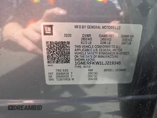 2020 Chevrolet Traverse LS z VIN 1GNERFKW1LJ219345, wystawiony jako Copart lot #56702425 z przebiegiem 43 927 mil mil oraz Szkoda całkowita • Salvage title. Historia ofert i sprzedaży dostępna na DreamBid. Obrazek 10.