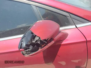 2013 Ford Fusion SE с VIN 3FA6P0HR3DR368404, выставлен на аукционе IAAI как лот 42582271 с пробегом 193 076 миль миль и . История ставок и продаж доступна на DreamBid. Изображение 13.