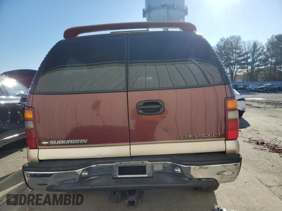 2000 Chevrolet Suburban LT with VIN 3GNEC16T0YG204106, listed as a Copart auction lot 82812134 with 211,674 mi miles and Salvage Title. Bid and sale history available at carsss.com. Image 6.