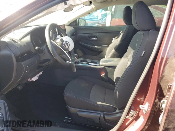 2024 Nissan Sentra SV with VIN 3N1AB8CV2RY242542, listed as a Copart auction lot 61614795 with 5,960 mi miles and Salvage title. Bid and sale history available at DreamBid. Image 7.