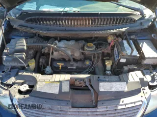 2002 Chrysler Town & Country EX with VIN 2C8GP74L22R503107, listed as a Copart auction lot 88330165 with 285,216 mi miles and Salvage Title. Bid and sale history available at carsss.com. Image 12.