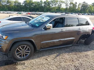 2019 Jeep Grand Cherokee Limited with VIN 1C4RJFBGXKC662056, listed as a IAAI auction lot 42780090 with 48,255 mi miles and . Bid and sale history available at DreamBid. Image 14.