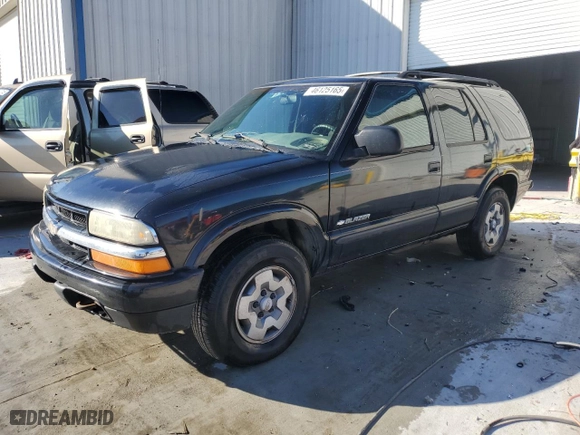 2003 Chevrolet Blazer LS with VIN 1GNDT13X83K182764, listed as a Copart auction lot 46125165 with 0 mi miles and Salvage Title. Bid and sale history available at carsss.com. Image 1.