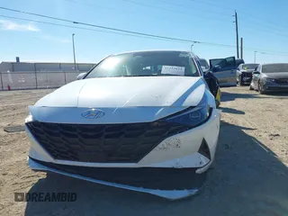 2022 Hyundai Elantra SEL z VIN 5NPLS4AG5NH070288, wystawiony jako IAAI lot #41253844 z przebiegiem 47 155 mil mil oraz . Historia ofert i sprzedaży dostępna na DreamBid. Obrazek 6.