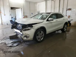 2018 Mercedes-Benz GLA 250 z VIN WDCTG4EB5JJ430879, wystawiony jako Copart lot #55912415 z przebiegiem 98 116 mil mil oraz Szkody całkowita. Historia ofert i sprzedaży dostępna na DreamBid. Obrazek 1.