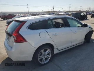 2015 Volvo V60 T5 Drive-E Platinum with VIN YV140MED7F1186220, listed as a Copart auction lot 66908664 with 109,782 mi miles and Salvage Title. Bid and sale history available at carsss.com. Image 3.