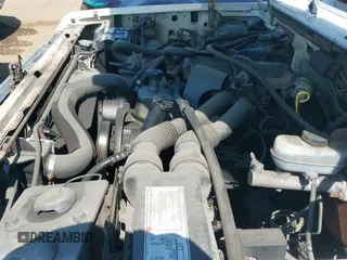1987 Ford F-150 с VIN 1FTCF15Y3HPA17698, выставлен на аукционе IAAI как лот 42618531 с пробегом 41 731 миль миль и . История ставок и продаж доступна на DreamBid. Изображение 12.