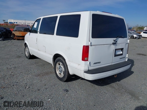 2005 Chevrolet Astro with VIN 1GNDM19X25B113690, listed as a IAAI auction lot 41758764 with Not Provided miles. Bid and sale history available at carsss.com. Image 3.