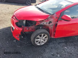 2012 Mazda 2 Touring z VIN JM1DE1LZ2C0152367, wystawiony jako IAAI lot #41526817 z przebiegiem 52 011 mil mil oraz . Historia ofert i sprzedaży dostępna na DreamBid. Obrazek 6.