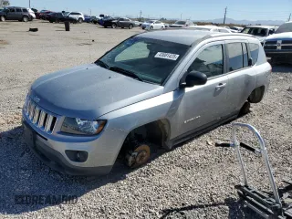 2017 Jeep Compass Sport with VIN 1C4NJCBA7HD123891, listed as a Copart auction lot 43081425 with 93,238 mi miles and Salvage Title. Bid and sale history available at carsss.com. Image 1.