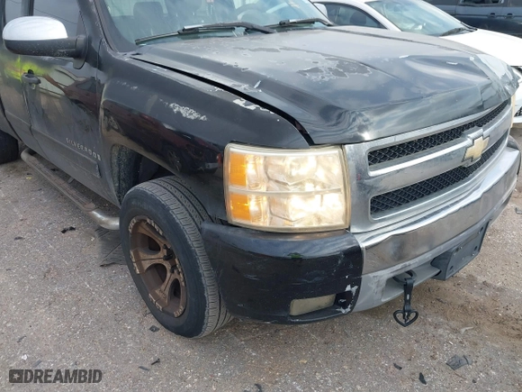 2007 Chevrolet Silverado 1500 LT w/1LT with VIN 1GCEC19J97Z514496, listed as a IAAI auction lot 41756114 with 201,886 mi miles. Bid and sale history available at carsss.com. Image 18.
