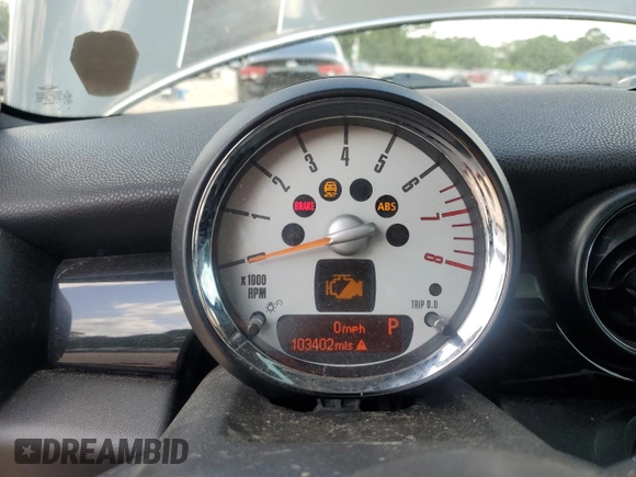 2012 MINI Hardtop S with VIN WMWSV3C50CTY18637, listed as a Copart auction lot 57771015 with 103,402 mi miles and Salvage title. Bid and sale history available at DreamBid. Image 9.