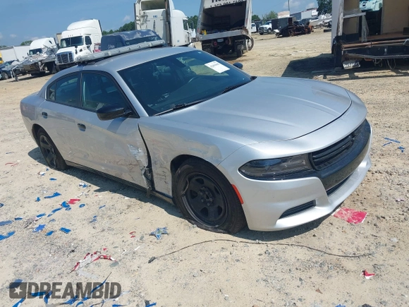 2021 Dodge Charger Police z VIN 2C3CDXAT3MH578330, wystawiony jako IAAI lot #42604008 z przebiegiem 92 856 mil mil oraz . Historia ofert i sprzedaży dostępna na DreamBid. Obrazek 1.