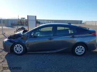 2020 Toyota Prius L Eco with VIN JTDKARFU2L3120891, listed as a IAAI auction lot 41318597 with 79,848 mi miles. Bid and sale history available at carsss.com. Image 14.