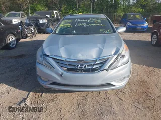 2012 Hyundai Sonata SE with VIN 5NPEC4AB7CH330570, listed as a IAAI auction lot 42108128 with 124,439 mi miles and . Bid and sale history available at carsss.com. Image 6.