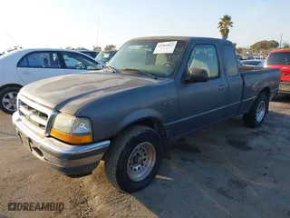 1998 Ford Ranger XL with VIN 1FTYR14U5WPB53047, listed as a IAAI auction lot 41561037 with 195,181 mi miles. Bid and sale history available at carsss.com. Image 2.