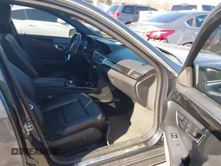 2013 Mercedes-Benz E-Class E 350 Luxury BlueTEC with VIN WDDHF2EB8DA721566, listed as a IAAI auction lot 41252973 with 144,580 mi miles. Bid and sale history available at carsss.com. Image 5.