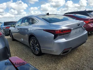 2022 Lexus LS with VIN JTHD51FF8N5016749, listed as a Copart auction lot 74146754 with 6,318 mi miles and Non Repairable. Bid and sale history available at carsss.com. Image 2.