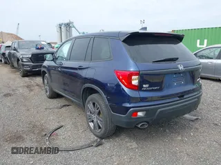 2020 Honda Passport EX-L z VIN 5FNYF8H54LB015073, wystawiony jako IAAI lot #41875214 z przebiegiem 31 363 mil mil oraz . Historia ofert i sprzedaży dostępna na DreamBid. Obrazek 3.