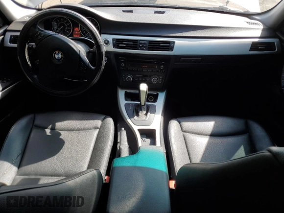 2008 BMW 3 Series 328i with VIN WBAVA33508KX89131, listed as a Copart auction lot 51995325 with 148,735 mi miles and Salvage title. Bid and sale history available at DreamBid. Image 8.