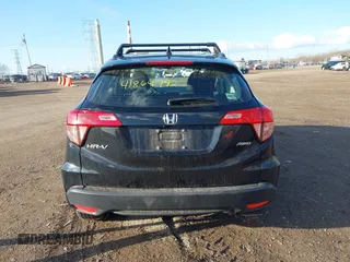2016 Honda HR-V LX with VIN 3CZRU6H39GM749720, listed as a IAAI auction lot 41864792 with 60,604 mi miles. Bid and sale history available at carsss.com. Image 16.