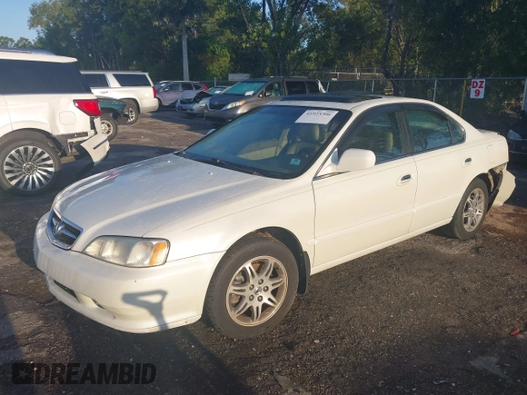 2000 Acura TL with VIN 19UUA5667YA045600, listed as a IAAI auction lot 41925306 with 188,185 mi miles. Bid and sale history available at carsss.com. Image 18.