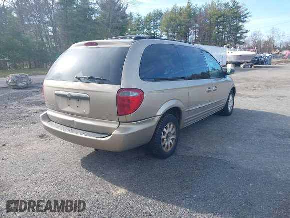 2003 Chrysler Town & Country LXi with VIN 2C8GP54L93R372831, listed as a IAAI auction lot 42132738 with 88,442 mi miles. Bid and sale history available at carsss.com. Image 4.