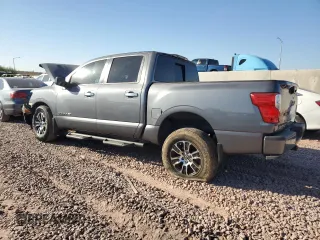 2021 Nissan Titan SV with VIN 1N6AA1EF5MN532371, listed as a Copart auction lot 83470584 with 32,852 mi miles and Salvage title. Bid and sale history available at DreamBid. Image 2.