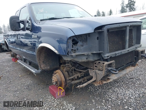 2005 Ford Super Duty F-250 XL with VIN 1FTSX21545ED39073, listed as a IAAI auction lot 41881452 with 117,709 mi miles. Bid and sale history available at carsss.com. Image 6.