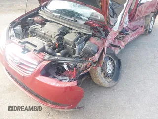 2010 Hyundai Elantra GLS z VIN KMHDU4AD3AU922864, wystawiony jako IAAI lot #42001133 z przebiegiem Nie podano mil oraz . Historia ofert i sprzedaży dostępna na DreamBid. Obrazek 12.