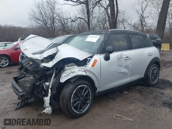 2015 MINI Countryman with VIN WMWZB3C50FWR44622, listed as a IAAI auction lot 41519725 with 229,985 mi miles and . Bid and sale history available at DreamBid. Image 6.