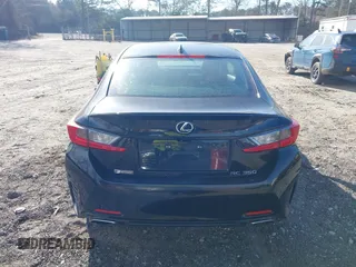2015 Lexus RC 350 F Sport z VIN JTHHE5BC8F5001352, wystawiony jako IAAI lot #41678046 z przebiegiem 76 494 mil mil oraz . Historia ofert i sprzedaży dostępna na DreamBid. Obrazek 17.