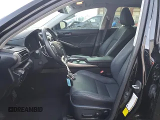 2020 Lexus IS 300 z VIN JTHDA1D28L5107545, wystawiony jako Copart lot #63465345 z przebiegiem 77 069 mil mil oraz Szkoda całkowita • Salvage title. Historia ofert i sprzedaży dostępna na DreamBid. Obrazek 7.