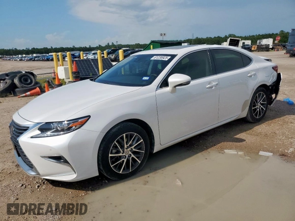 2016 Lexus ES 330 with VIN JTHBK1GGXG2238351, listed as a Copart auction lot 61238925 with 62,447 mi miles and Salvage title. Bid and sale history available at DreamBid. Image 1.