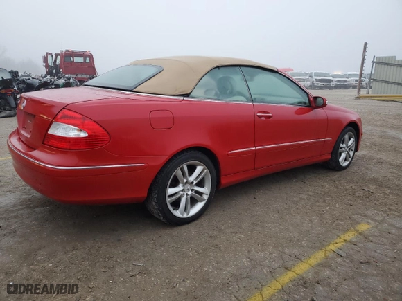 2007 Mercedes-Benz CLK-Class 3.5L with VIN WDBTK56F77F225926, listed as a Copart auction lot 86714454 with 116,501 mi miles and Clean Title. Bid and sale history available at carsss.com. Image 3.