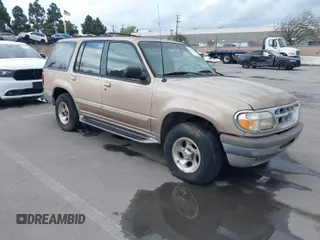 1996 Ford Explorer XL z VIN 1FMDU34X4TUA64629, wystawiony jako IAAI lot #41937660 z przebiegiem 158 198 mil mil oraz . Historia ofert i sprzedaży dostępna na DreamBid. Obrazek 1.