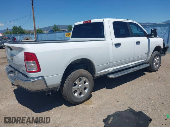 2024 Ram 2500 Big Horn with VIN 3C6UR5DJXRG275902, listed as a IAAI auction lot 42663645 with 29,066 mi miles and . Bid and sale history available at DreamBid. Image 4.