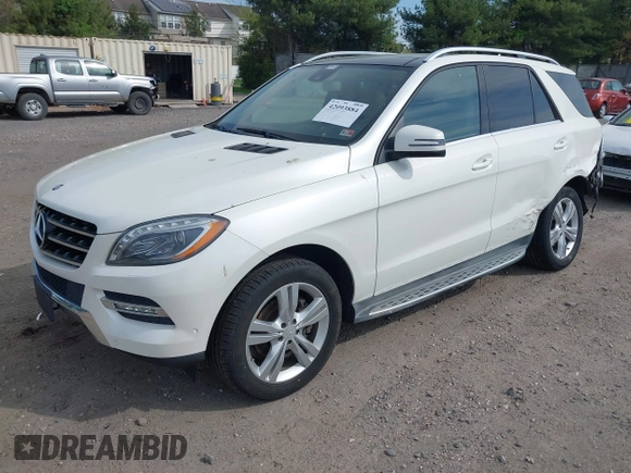 2013 Mercedes-Benz M 350 with VIN 4JGDA5HB8DA162911, listed as a IAAI auction lot 42093884 with 56,177 mi miles and . Bid and sale history available at DreamBid. Image 18.