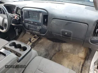 2018 Chevrolet Silverado 3500HD Work Truck with VIN 1GC3KYCG7JZ255935, listed as a Copart auction lot 69586914 with 212,833 mi miles and Salvage Title. Bid and sale history available at carsss.com. Image 8.